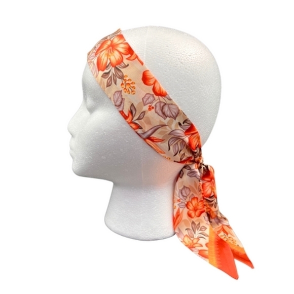 Rich B*tch Vibes Satin Head Scarf - Picture 8 of 9